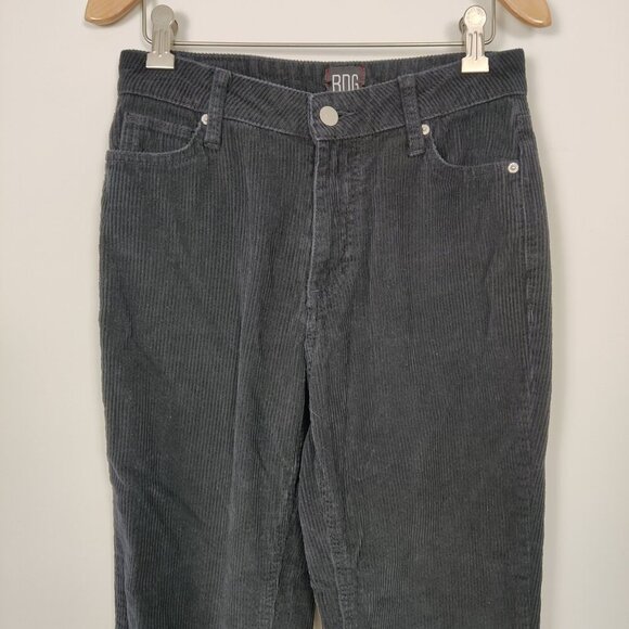 BDG Mom High Rise Women's Corduroy Pants in Black Size 25 Winter 100% Cotton - Picture 2 of 11